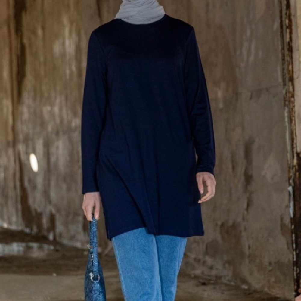 Navy blue long sleeve shirt dress crewneck tunic